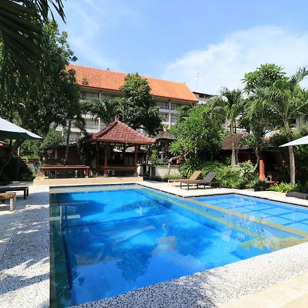 Ayu Lili Garden Hotel Kuta Kuta  Exterior photo